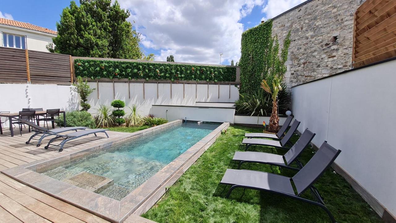 Villa Nc30 , Chambres Privatives Deluxe La Rochelle  Extérieur photo